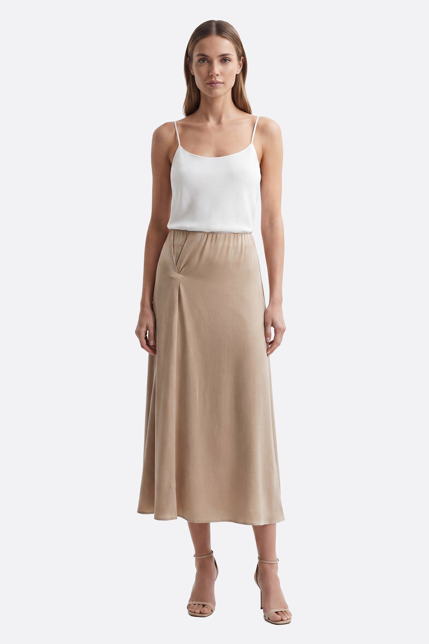 Falda larga fluida beige de corte acampanado