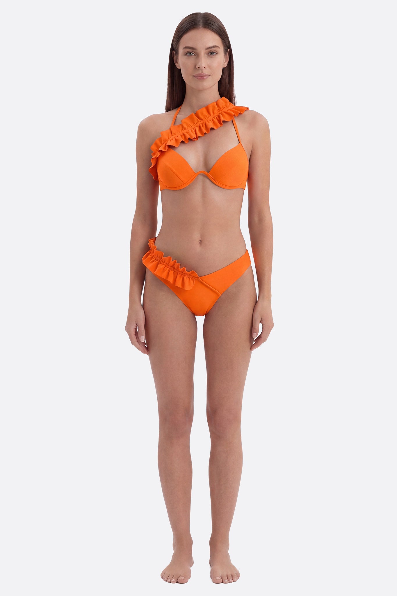 Bañador de dos piezas naranja con volantes
