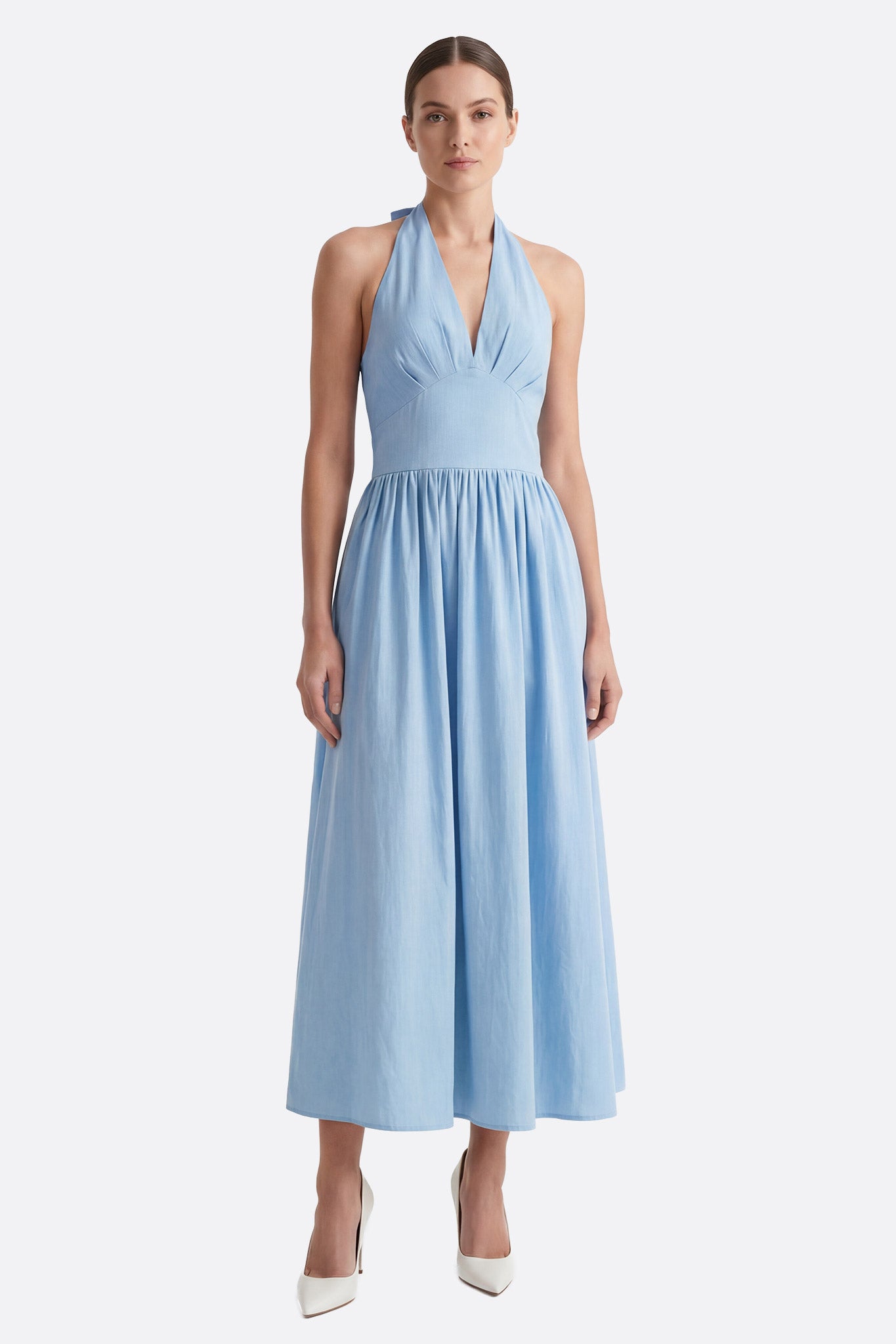 Vestido midi espalda descubierta en algodón azul pastel con cintura estructurada