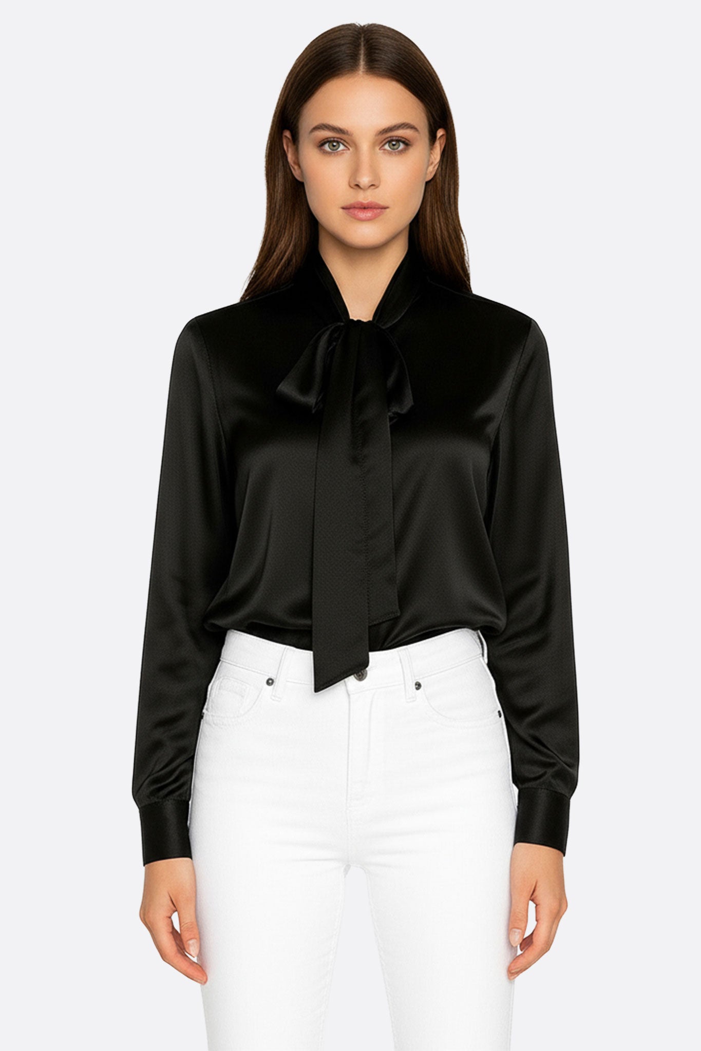 Camisa de satén negro con lazo