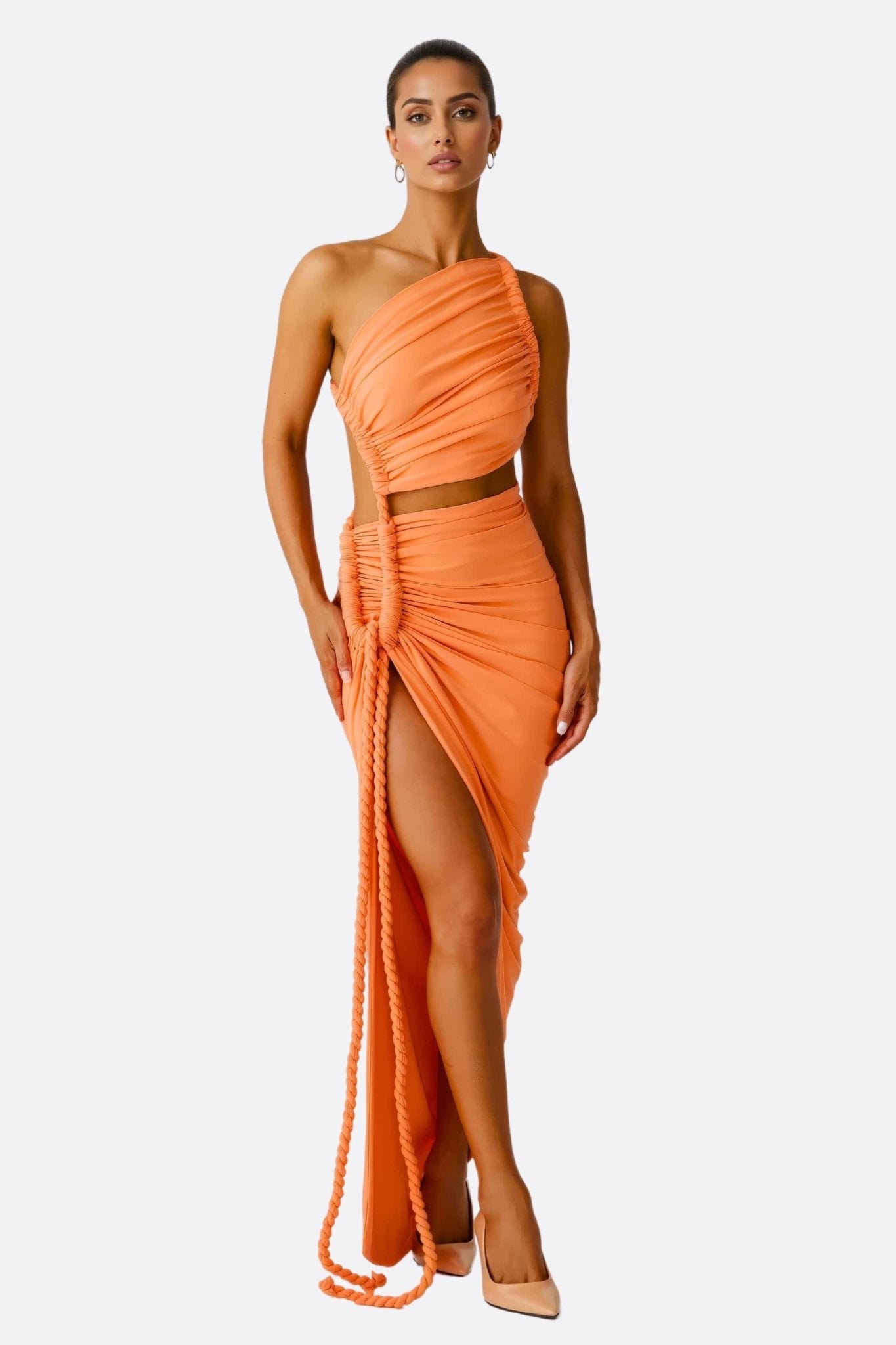 Conjunto de baño asimétrico drapeado naranja
