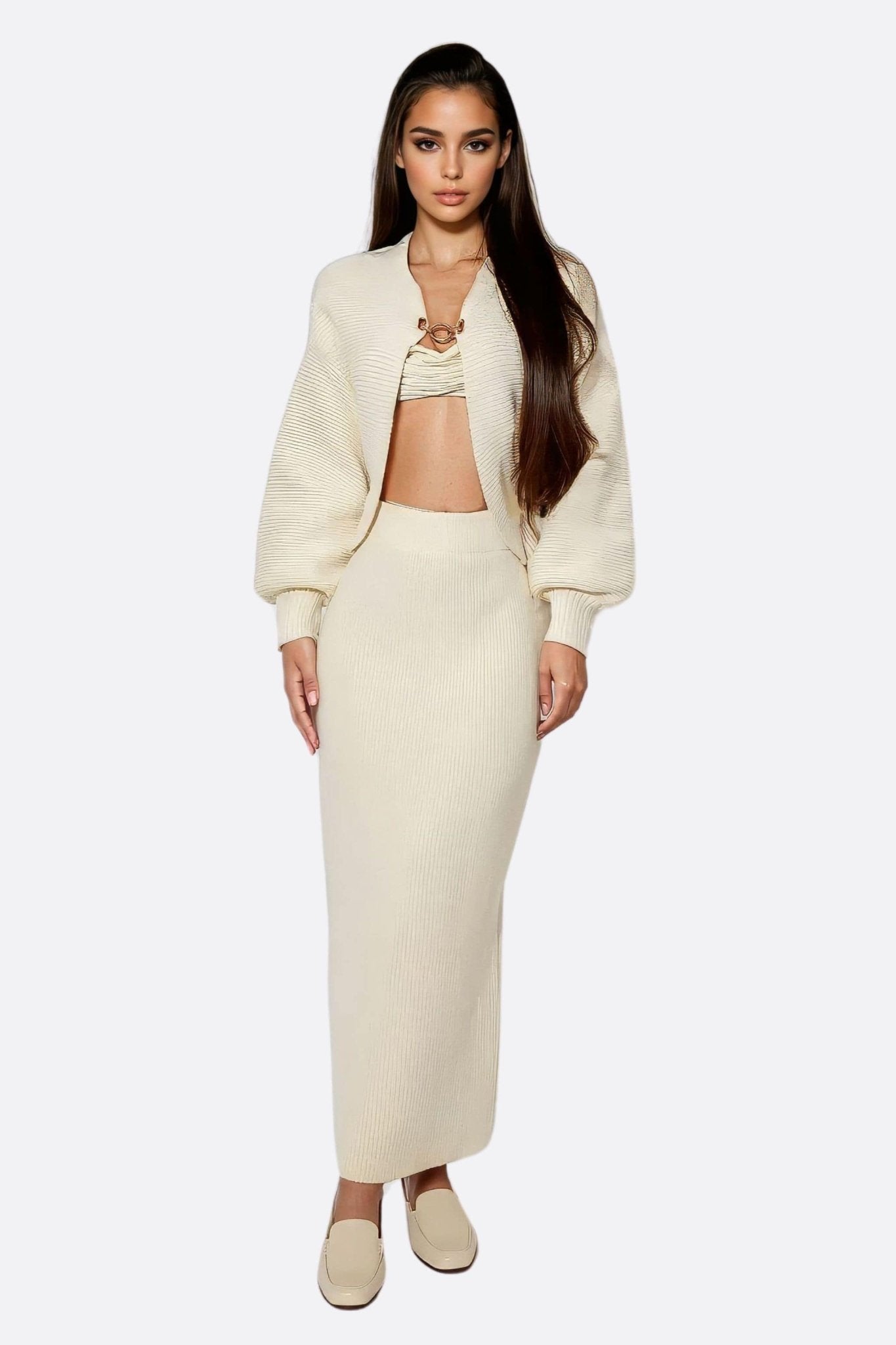 Conjunto de falda y cárdigan de punto blanco crudo