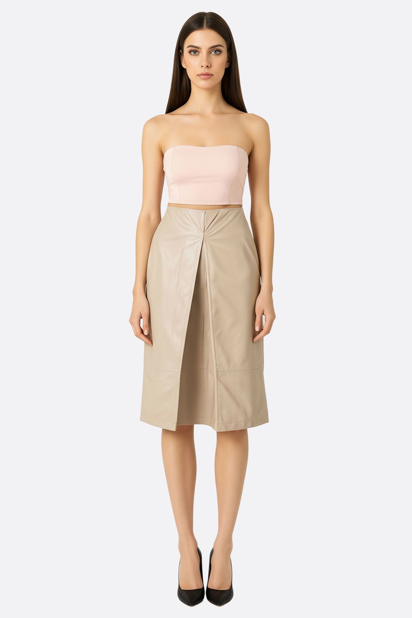 Falda midi en similcuero beige con abertura de corte recto