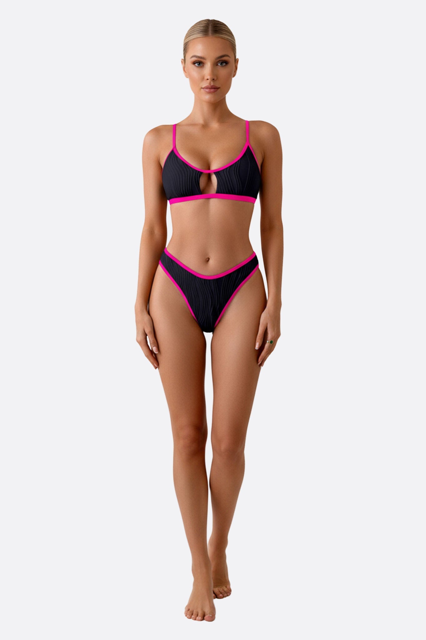 Bikini negro con ribete rosa