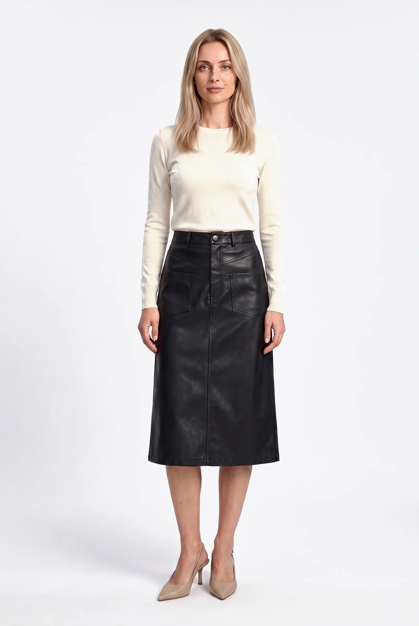 Falda midi trapecio en polipiel forrada negro