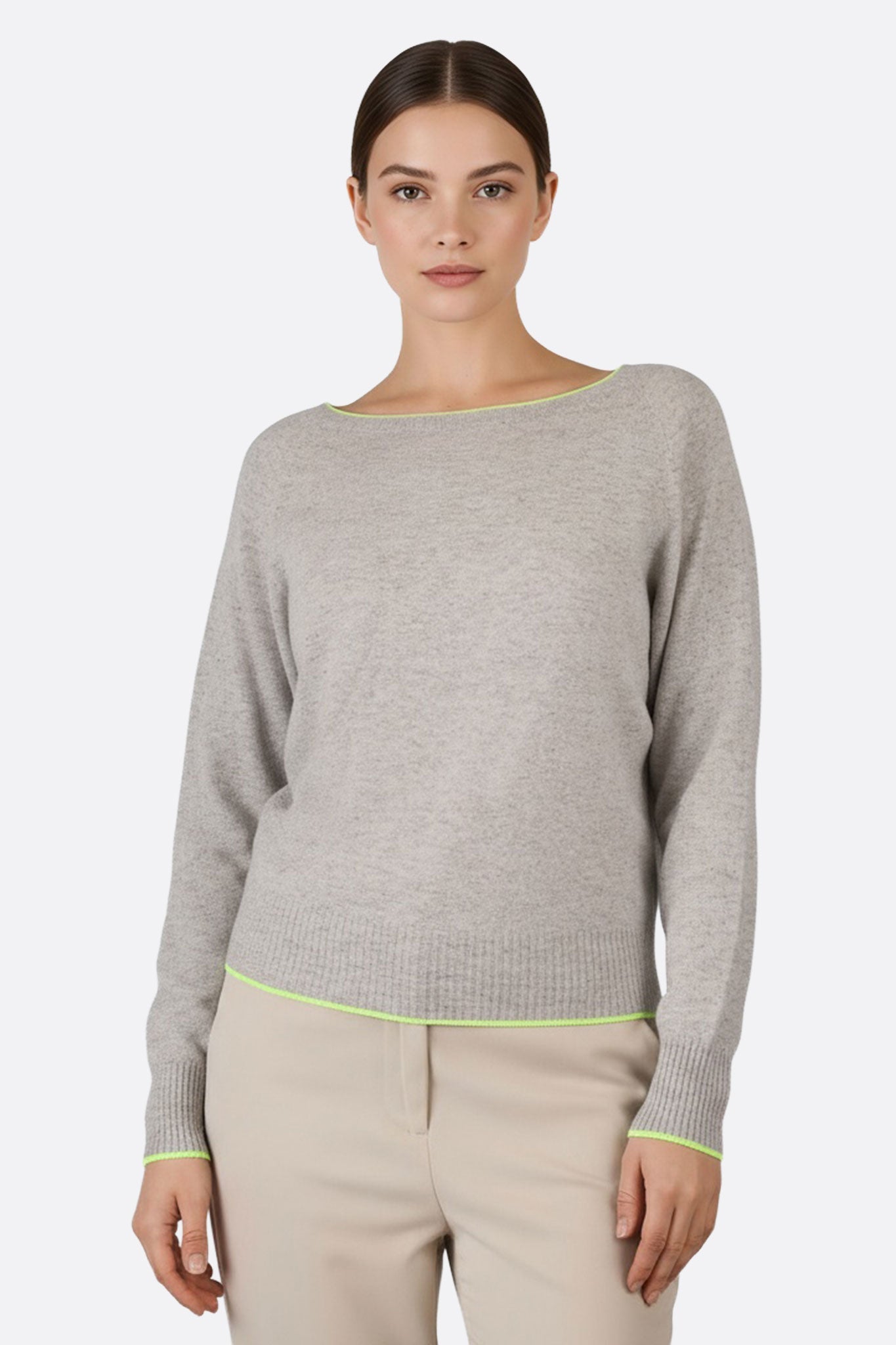 Jersey gris de lana merino y cachemira con acabados contrastantes fluo