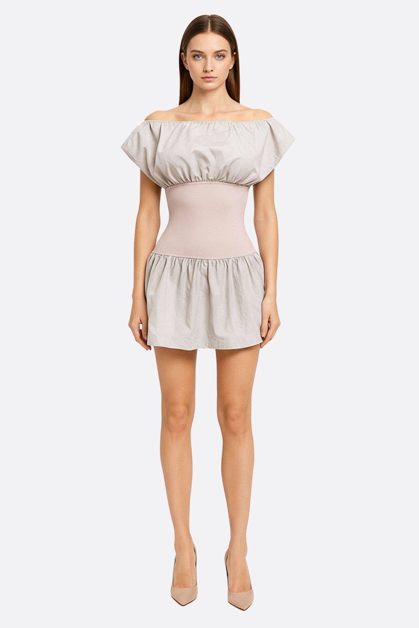 Vestido corto beige de talle imperio en algodón gofrado y punto elástico