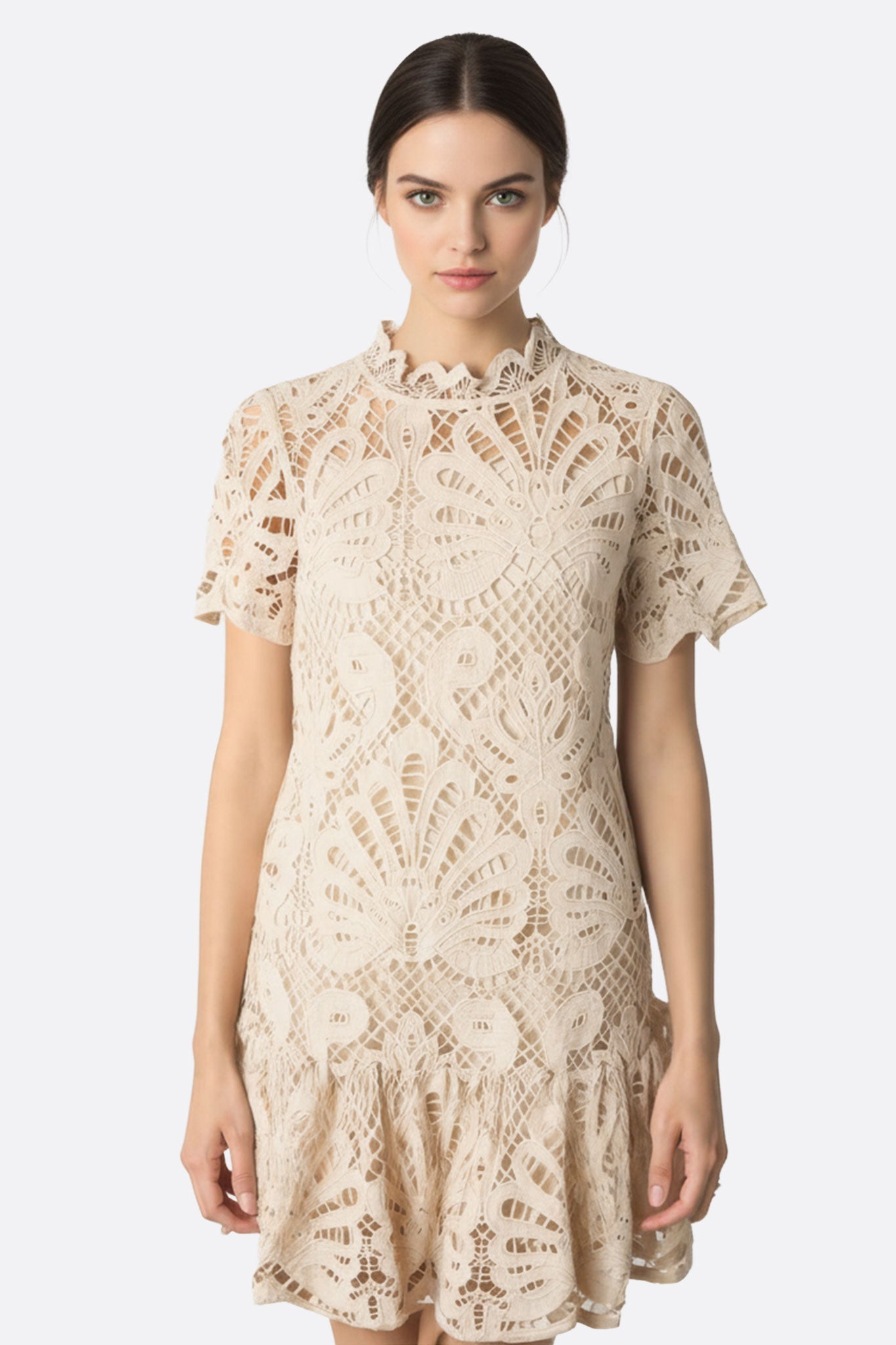 Vestido corto de encaje calado beige
