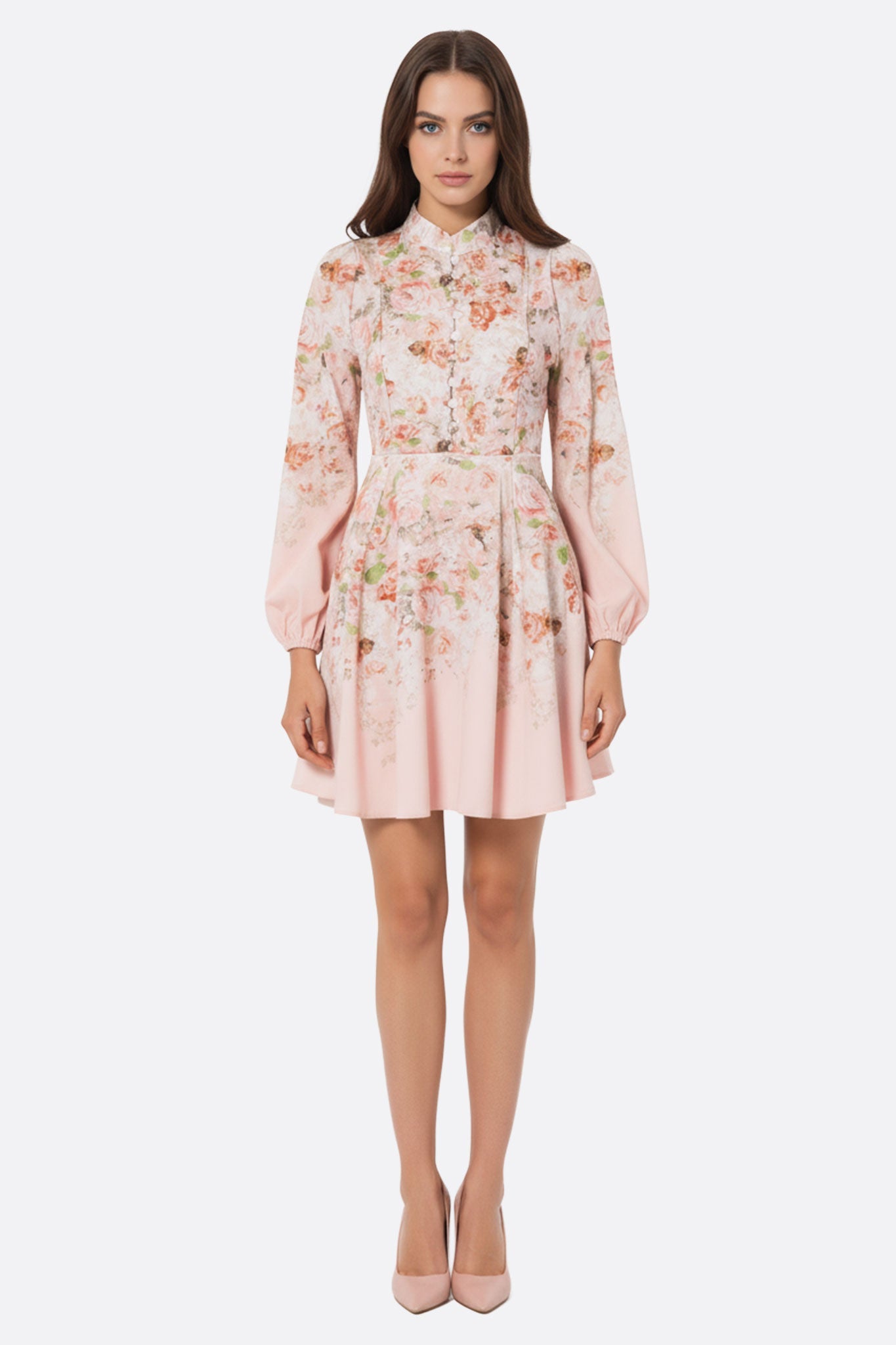 Vestido corto rosa con estampado floral y mangas largas abullonadas