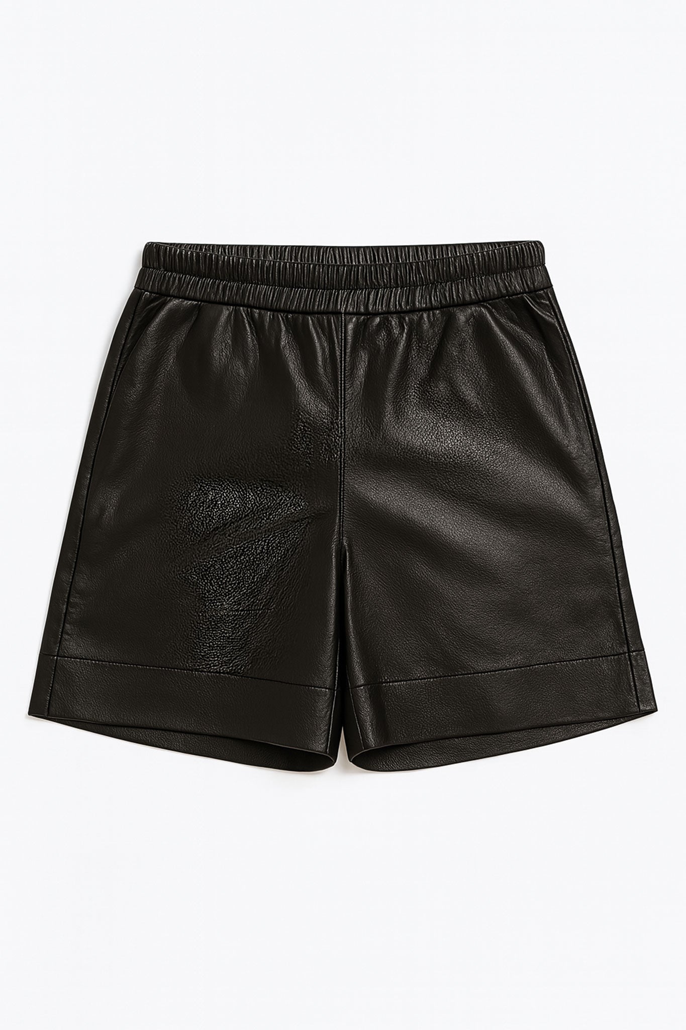 Short de polipiel negro con cintura elástica