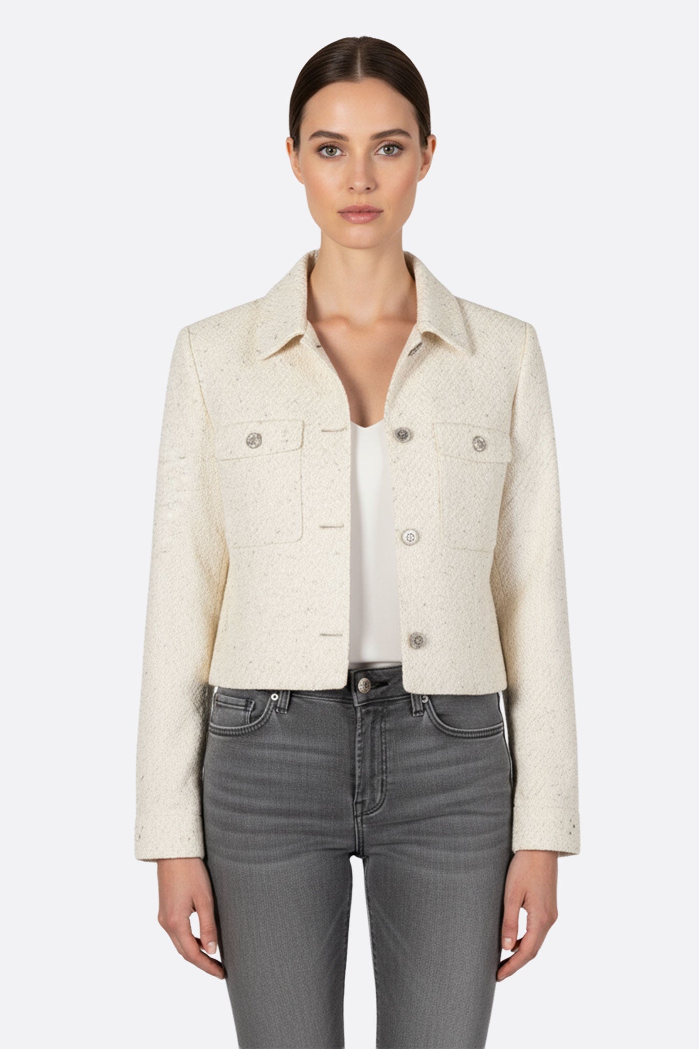 Chaqueta corta de tweed blanco con lentejuelas